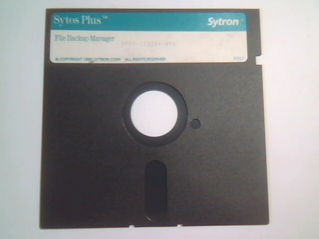Sytos Plus - File Backup Manager 5.25 floppy disk - 1989 Sytron