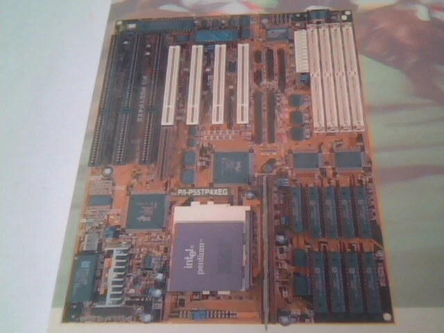 User's Guide Manual - P/I-P55TP4XEG System Mainboard Pentium processor PCI ISA - image 7