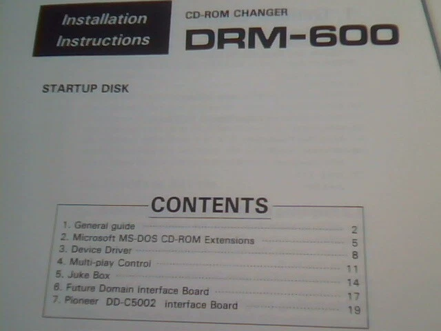 User's Guides + Floppy Disk - CD-ROM Changer DRM-600 Pioneer LaserMemory - image 4