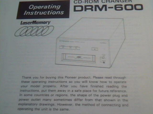User's Guides + Floppy Disk - CD-ROM Changer DRM-600 Pioneer LaserMemory - image 5