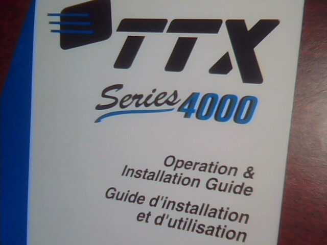 User's Guide TTX 4000 TTX-4450G 14" Super VGA Non-interlaced Color Monitor - image 2