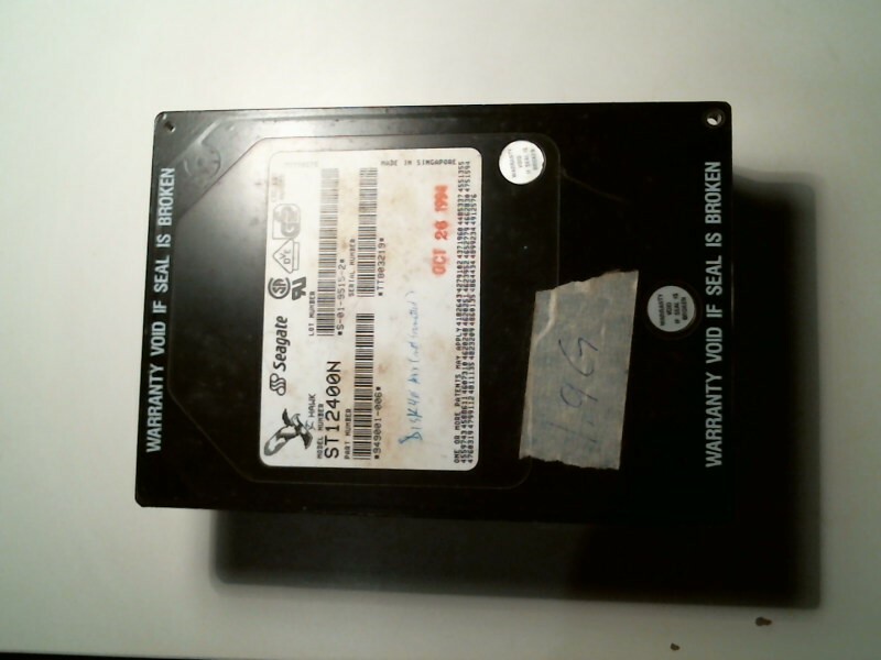 SCSI Hard Disk Drive ST12400N Seagate Hawk 949001-006 S-01-8515-2