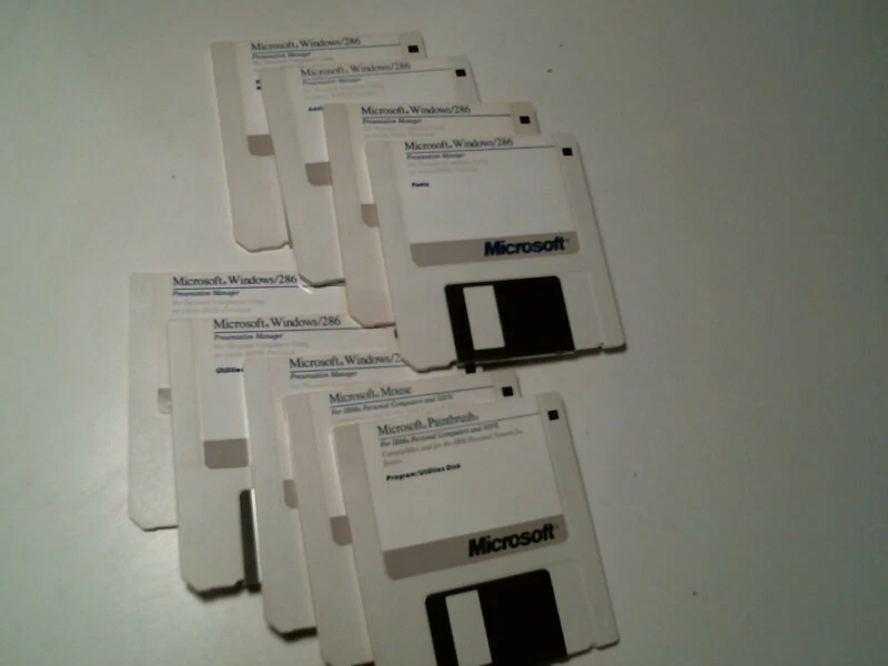 Microsoft Windows 286 Presentation Manager Paintbrush 720K - 3.5" floppy disks