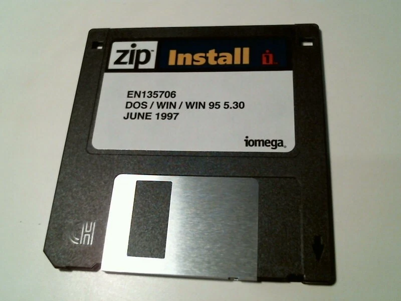 Iomega Zip Install EN135706 DOS WIN 95 5.30 June 1997 - 3.5" floppy disk