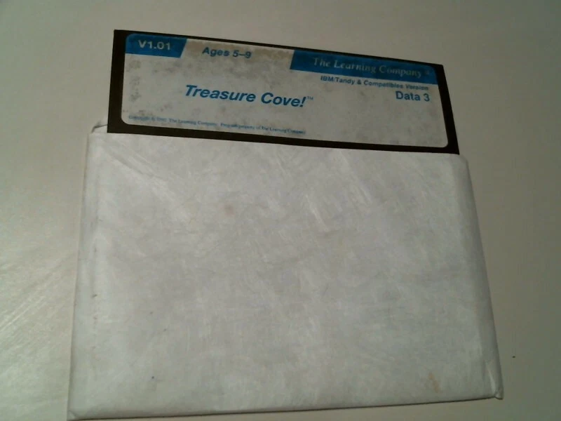 The Learning Company - Treasure Cove V1.01 IBM Tandy game - 5.25" floppy disk