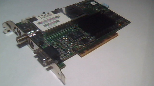 PCI Video Graphics Card ATI Rage 128 109-70400-01 1027040100 A/V CATV VGA
