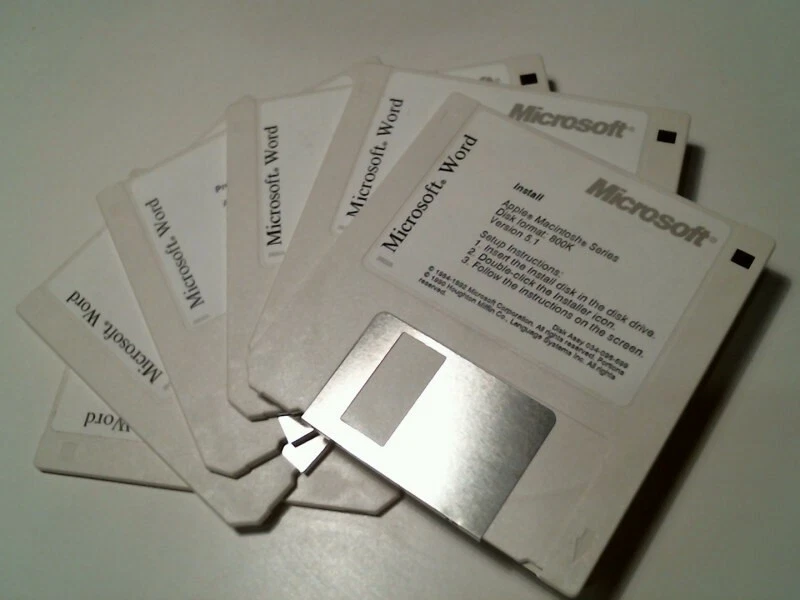 Microsoft Word Version 5.1 Apple Macintosh 800K - 3.5" floppy disks