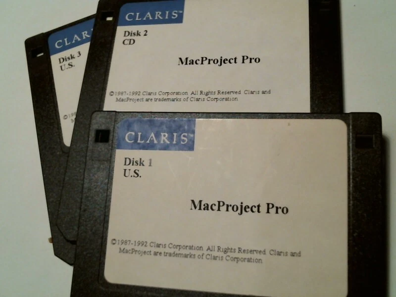 Claris MacProject Pro - 3.5" floppy disks - image 2