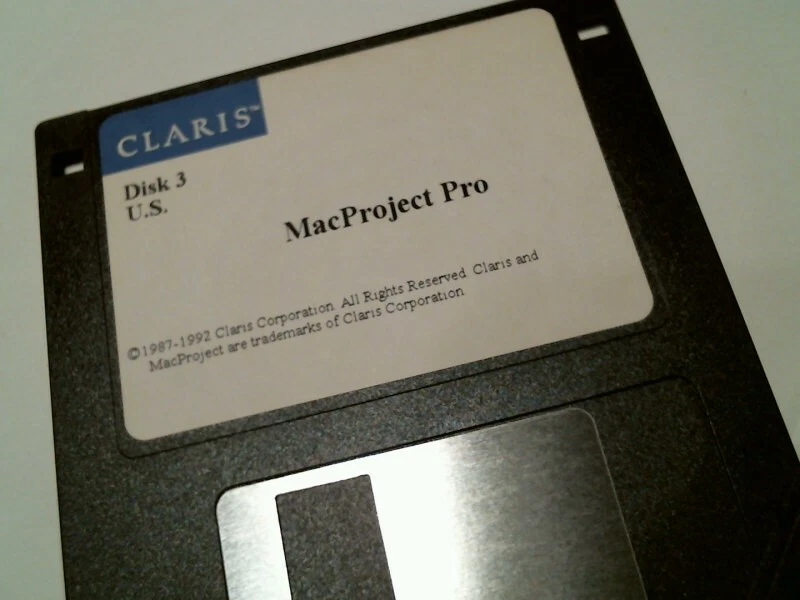 Claris MacProject Pro - 3.5" floppy disks - image 3