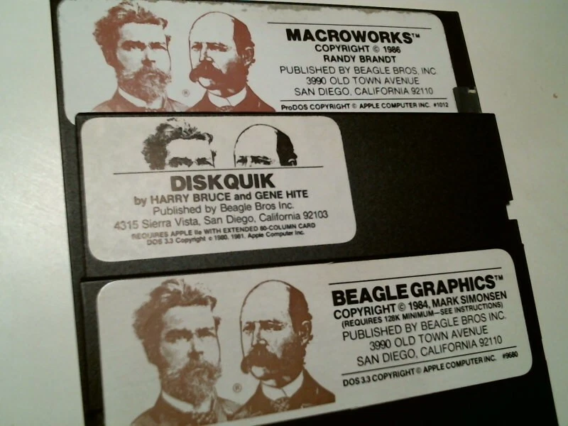 LOT of Beagle Bros Minipix Extra K Diskquik Macroworks DOS - 5.25" floppy disks - image 3