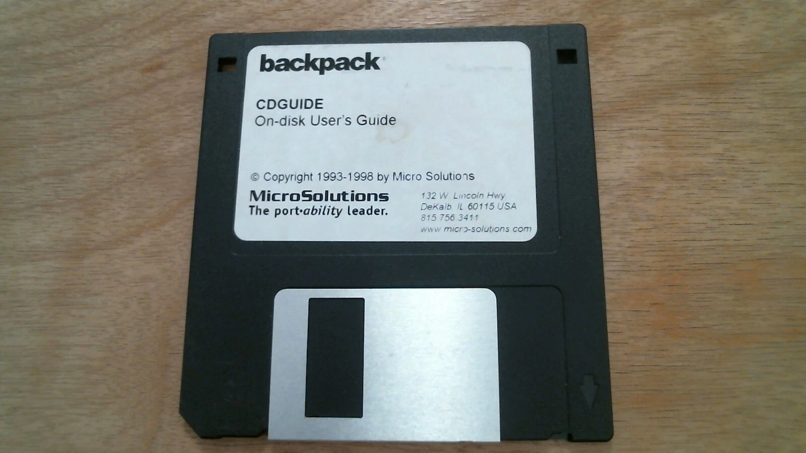 backpack CDGUIDE on-disk User's Guide MicroSolutions - 3.5" floppy disk