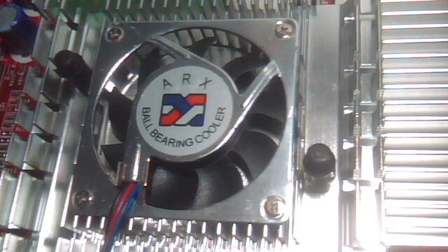 AGP Video Graphics Card Micro-Star MS-8850 Ver 1.1 G3Ti200 Pro - VT128 - image 10