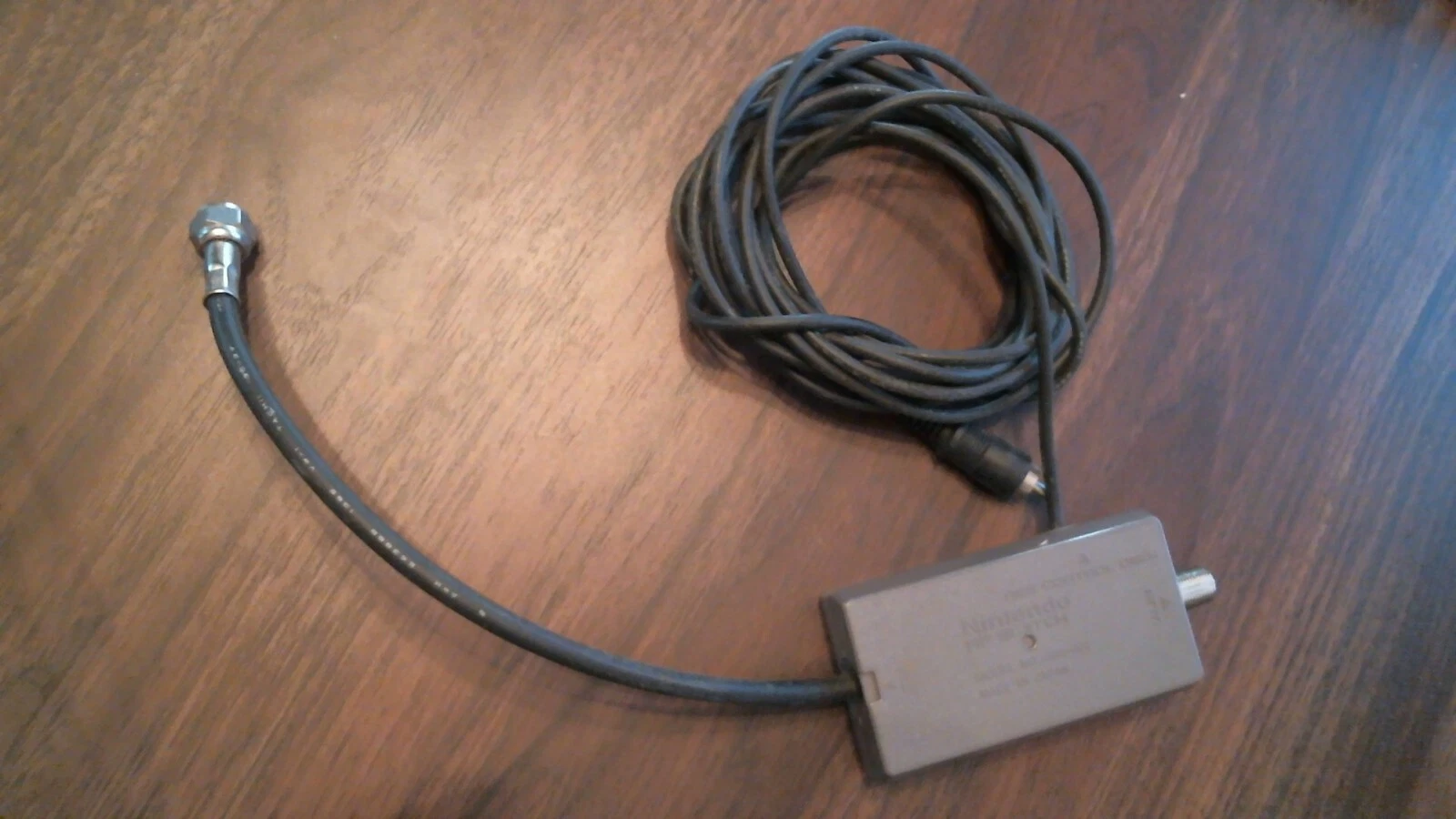 Official Nintendo RF Switch NES - cable AV TV adapter cord - Made in Japan