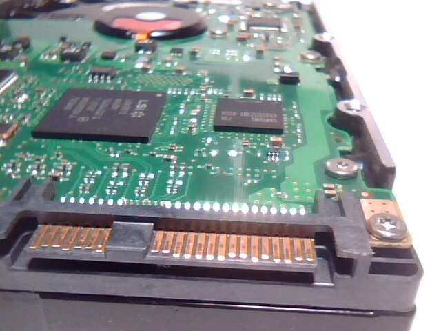 Hard Disk Drive SAS Seagate Cheetah T10 ST3146755SS 9DK066-052 T109 1311 MHAJ-4. - image 3