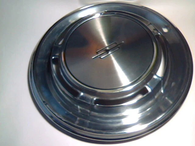 Vintage 1970 Oldsmobile F8 Stainless 5 Slot 14 Inch Wheel Cover Hub Cap OEM Used