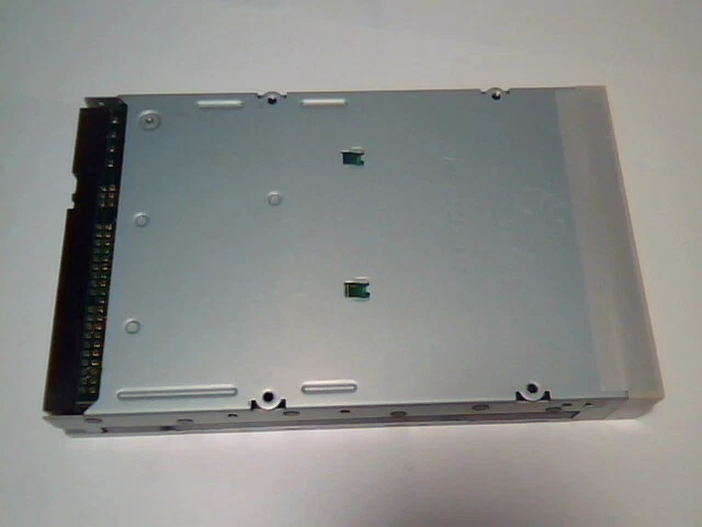 Iomega Z100ATAPI Z100i ZIP 100 drive IDE 40-pin Apple 661-2024 Code:25D 04045D01 - image 3
