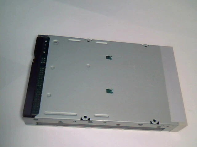 Iomega Z100ATAPI Z100i ZIP 100 drive IDE 40-pin Apple 655-0560 Code:25D 04012D01 - image 3