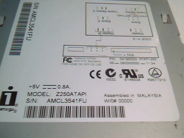 Iomega Z250ATAPI ZIP 250 250i drive IDE 40pin ATAPI-250 04195D02 CODE:51.G 2005 - image 5