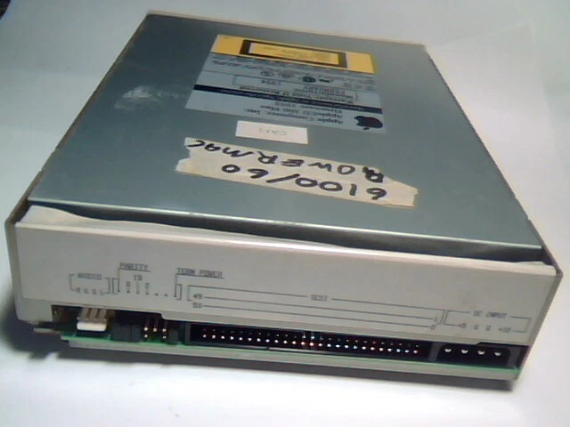 AppleCD 300 PLUS SCSI CDROM Drive CD-503-C Firmware 1993 PowerMac 6100/60 - image 4