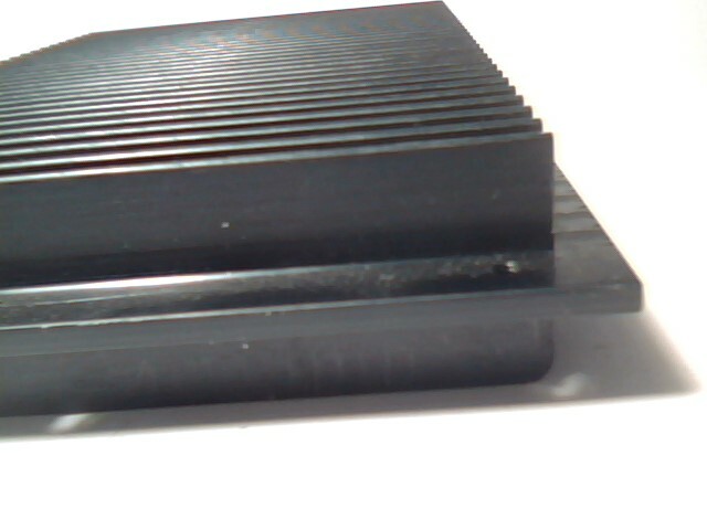 Large thick aluminum ribbed heatsink 555g / 20oz 40 sq in 8"x5" 20cm x 12.5 cm - image 4