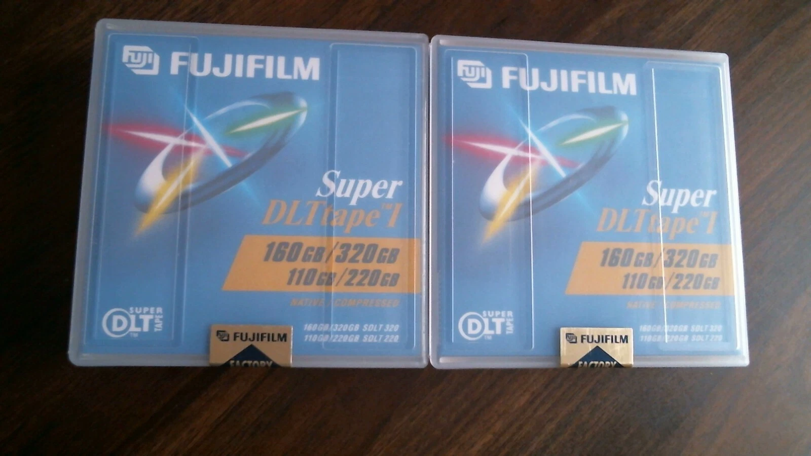 Fujifilm Super DLTtape I 160/320 GB DLT - BRAND NEW
