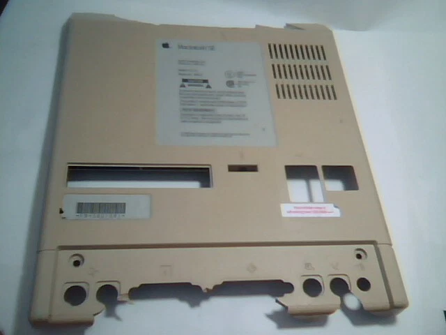 Macintosh SE - Back panel of Case - with label and STEVE JOBS SIGNATURE -2