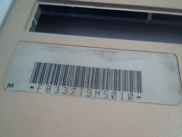 Macintosh SE - Back panel of Case - with label and STEVE JOBS SIGNATURE -3 - image 6