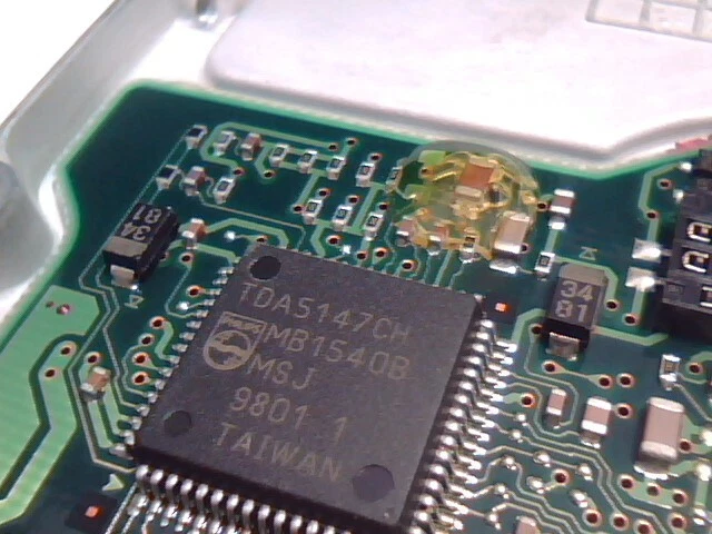Hard Disk Drive IDE 40-pin Quantum Fireball ST 2.1AT ST21A011 Rev 02 ASTF 0810 - image 8
