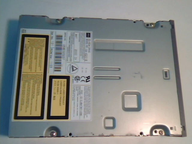 CD-ROM Drive Sun 370-3416-02 3703416 Toshiba XM-6201B ROM 1103 50PIN SCSI✅TESTED - image 3