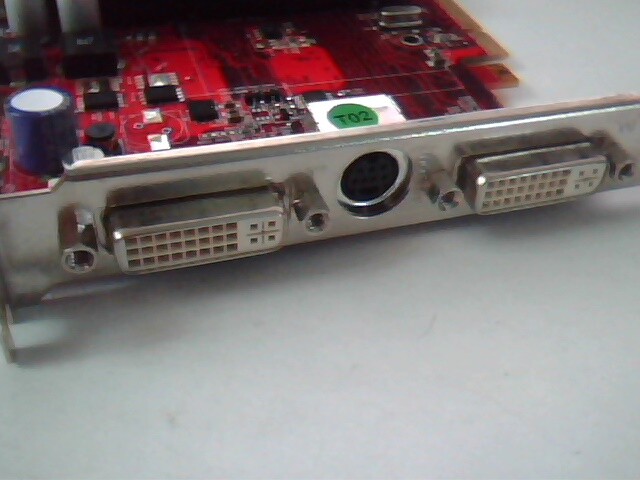 PCI-E Video Graphics Card ATI Radeon 2600XT 109-B14831-00D DMA-AT630XTG3-512 - image 8