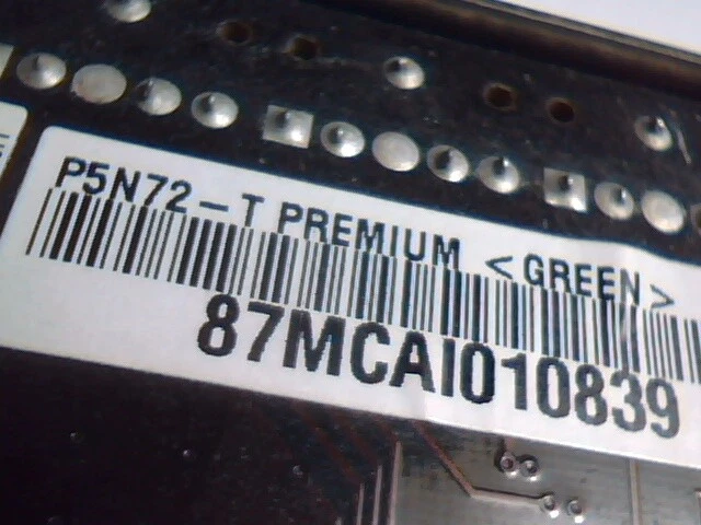 ASUS Supreme FXII Republic of Gamers Green Sound Card 6-35mm Audio IN/OUT Port - image 5
