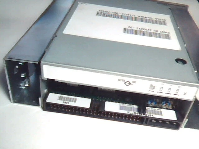 SCSI DAT Tape Drive SUN 370-2376-02 DDS3 HP C1537-00630 3826 3702376-02 - image 4
