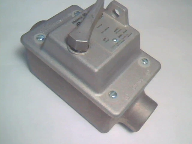 SPARES COOPER CROUSE HINDS DS 185 LOCKING COVER LEVER OPERATED CAST DS185