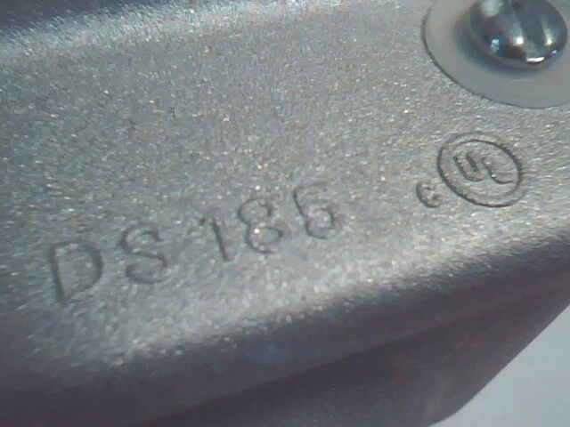 SPARES COOPER CROUSE HINDS DS 185 LOCKING COVER LEVER OPERATED CAST DS185 - image 7