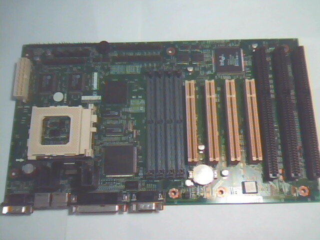 Motherboard Pentium Socket7 Intel Advanced/ML ATX Marl 430HX TGS-90310 B1168-AM2