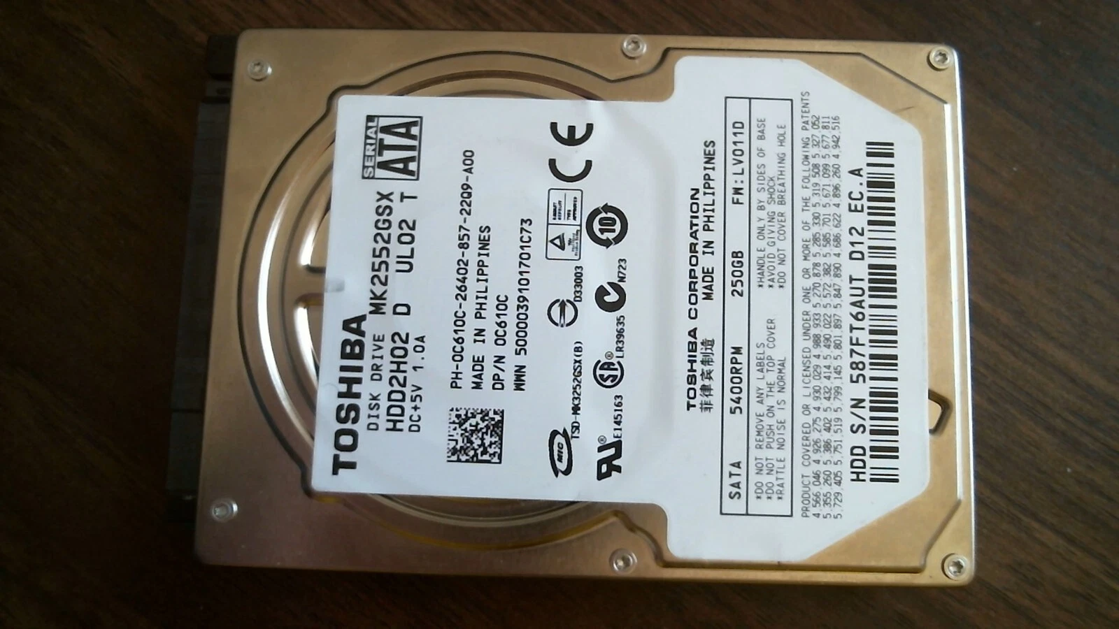 HDD Laptop Hard Disk SATA Toshiba MK2552GSX HDD2H02 D UL02 T 250GB 0C610C
