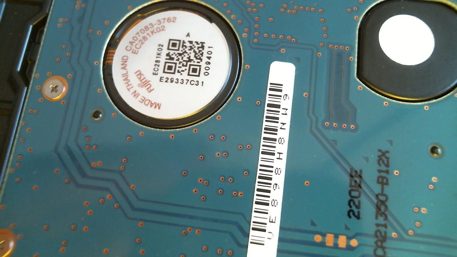 HDD Laptop Hard Disk Drive SATA Fujitsu MHZ2400BT CA06900-B41000SN 400GB - image 5