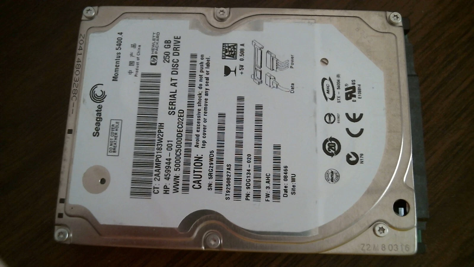 HDD Laptop Hard Disk Drive SATA Seagate Momentus 5400.4 459944-001 ST9250827AS