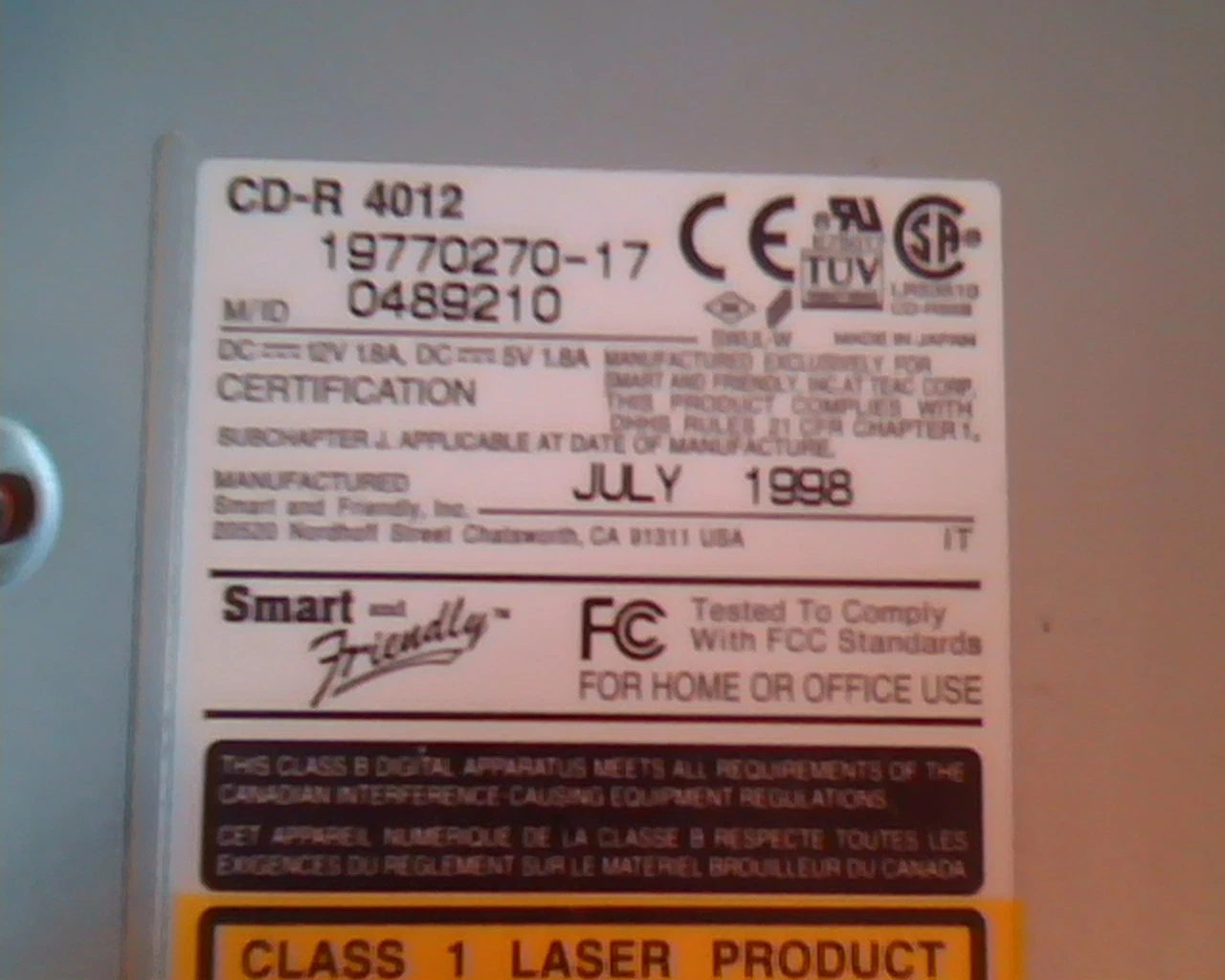 CD-R 4012 Smart and Friendly 0489210 July 1998 SCSI 19770270-17 Drive CD