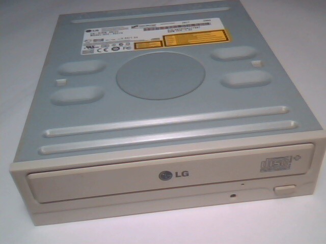 LG CD-ROM CD-R/RW Drive GCE-8527B 1.02 52x32x52x 40pin IDE ATA burner rewritable