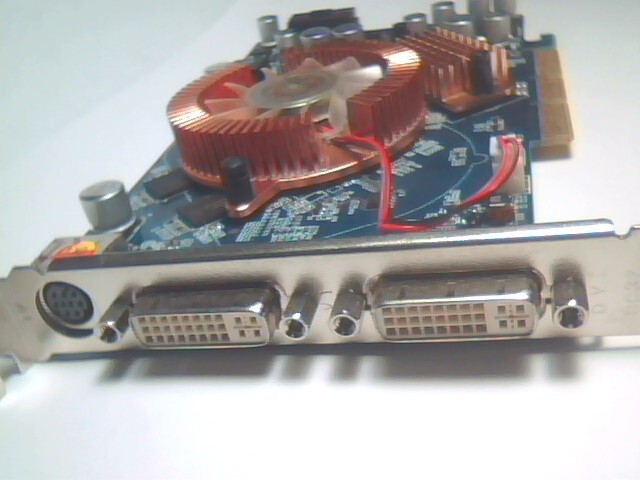 Video Graphics Card AGP 8X 6AD3V13 BFGR6600GTOC 6600 6600GT 128M Galaxy - image 3