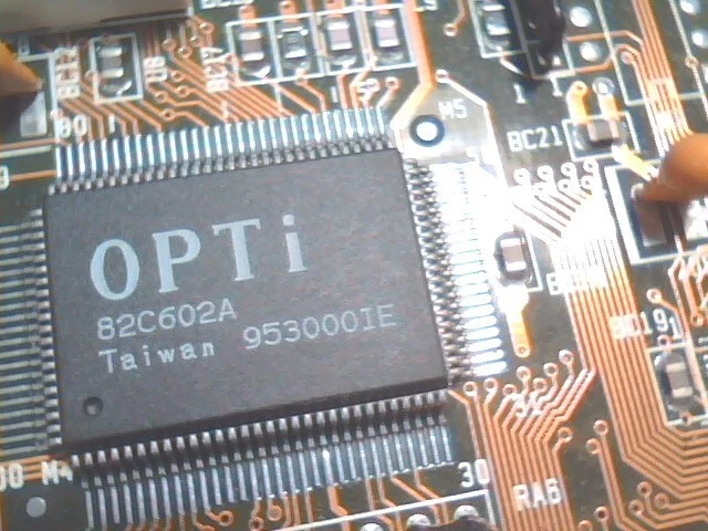 486 Motherboard MV035 7 ISA slots coin battery 50MHz 3V OPTI 802 AMI Perle 494 - image 8