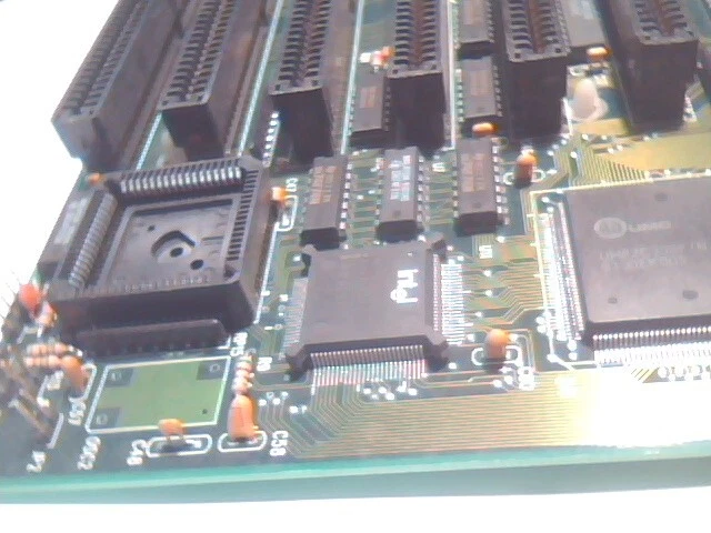 386 Motherboard 386SX-16 Baby-AT UMC 82C336 5MB RAM Coin Battery AMI XCMOS SETUP - image 5