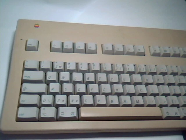 Apple Extended Keyboard II M3501 BCGM3501 825-2031-A FRENCH white ALPS Ireland - image 6