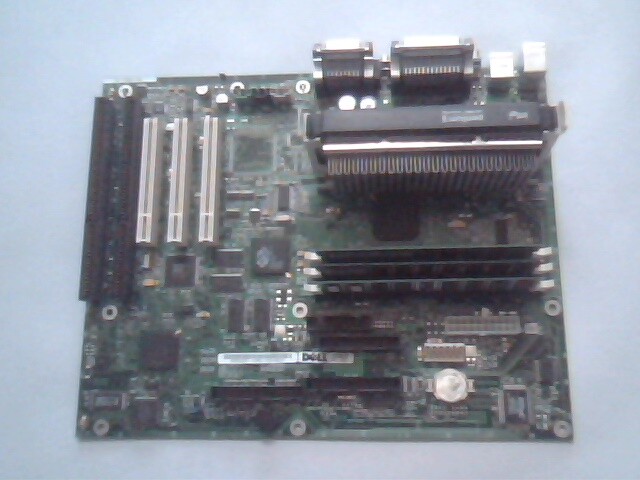 Pentium Motherboard Slot1 DELL 0006328C-12461-928-00JM