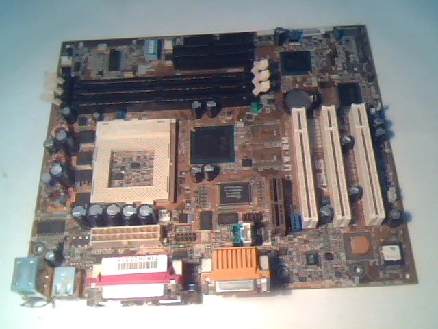 Motherboard Pentium Socket370 ASUS CUW-RM v1.01 i810