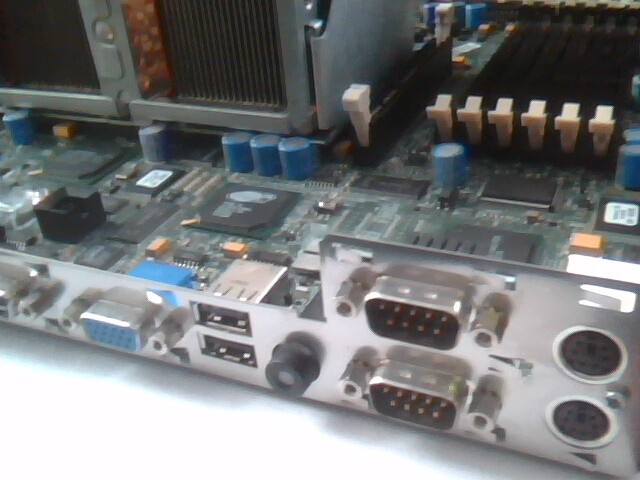 HP Compaq System Board 011653-001 Proliant ML370 G3 - image 6