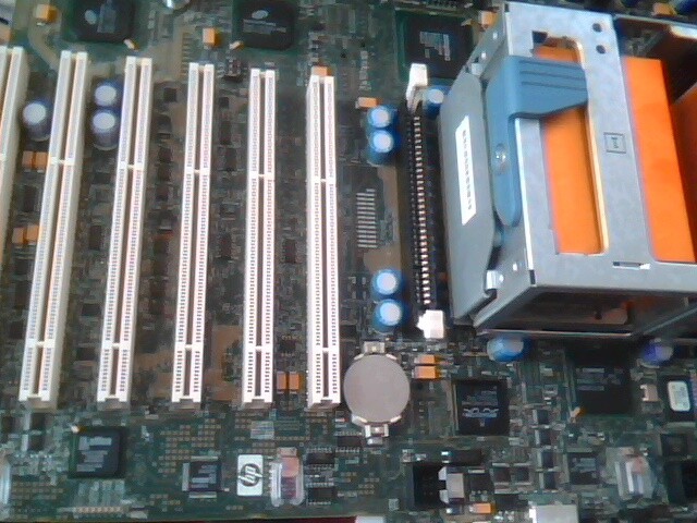 HP Compaq System Board 011653-001 Proliant ML370 G3 - image 8