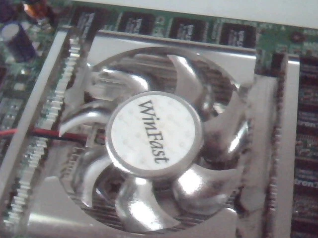 Video Card AGP Nvidia P50 WinFast Titanium 200 LR2865 - image 2