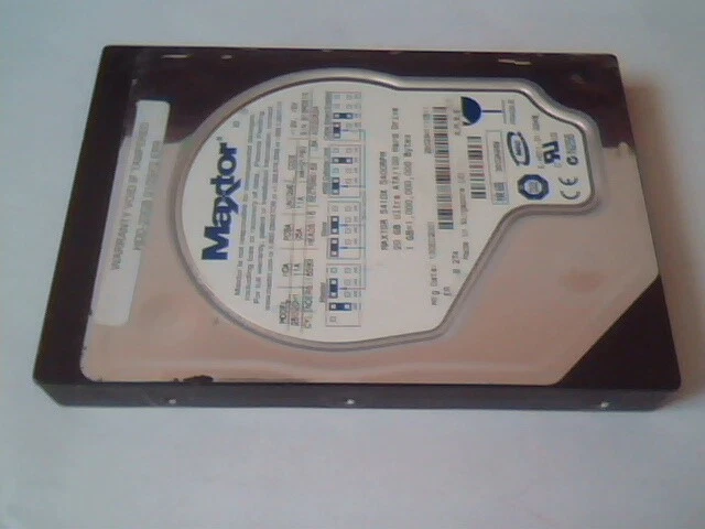 Hard Disk Drive IDE Disk Maxtor APL 2B020H1 541DX WAH21PBO 40020624 20GB